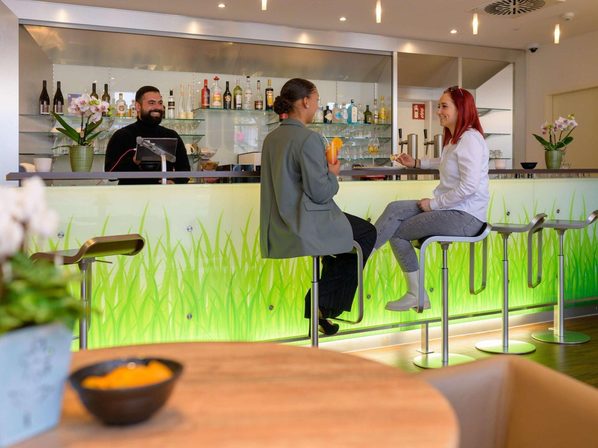 Ibis Heilbronn City Exterior foto